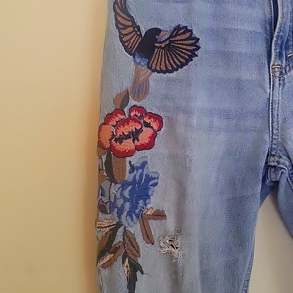 Abercrombie & Fitch Annie Embroidered Girlfriend jeans 00 - Picture 2 of 4